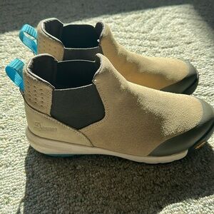 Danner Boots 8.5 women's